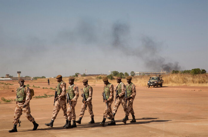 Carte du Mali illustrant les zones touchées par l'offensive