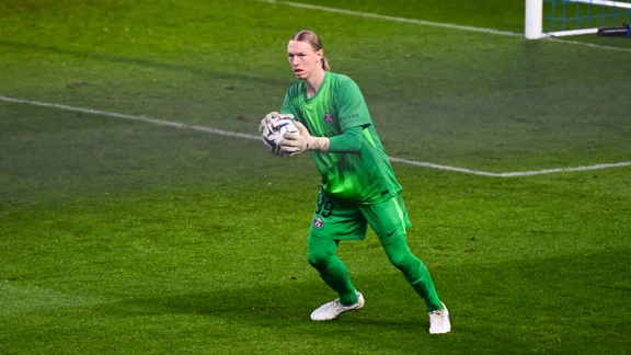 Matvey Safonov, gardien du PSG, sous les projecteurs