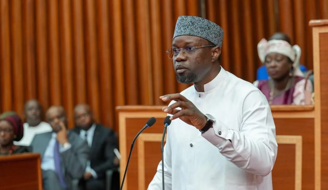 Portrait officiel d'Ousmane Sonko lors d'une séance parlementaire