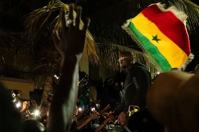 Manifestation de soutien à Ousmane Sonko à Dakar après son limogeage