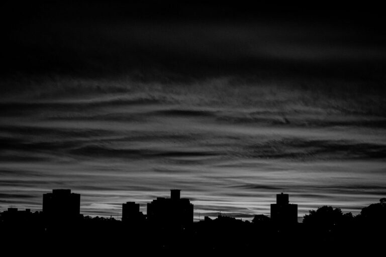 06a45a94-9b21-4c4b-9143-803e9339a24d