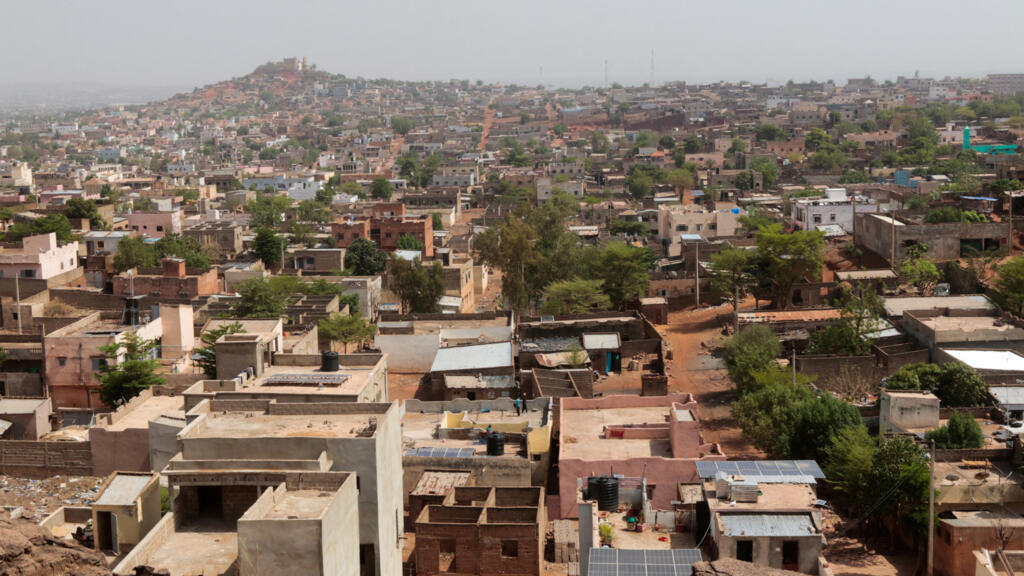 Vue aérienne de Bamako après les attaques contre des bases militaires maliennes