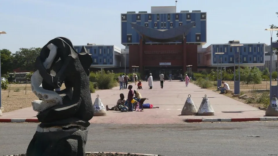 Les étudiants sénégalais expriment leur incompréhension face à la rupture entre Diomaye Faye et Ousmane Sonko.