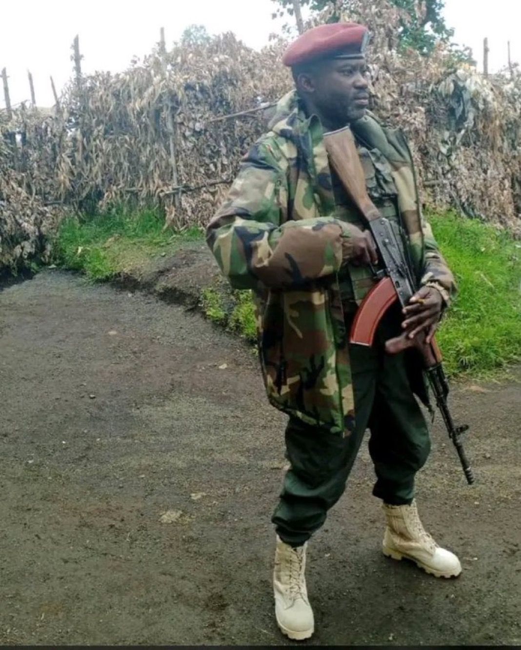 Portrait de John Imani Nzenze, figure controversée du M23