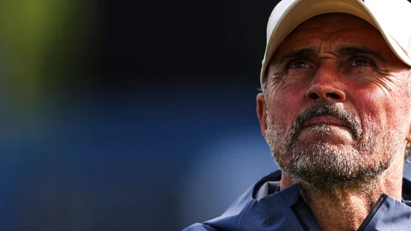 Luis Enrique, entraîneur du PSG, lors d'une séance d'entraînement