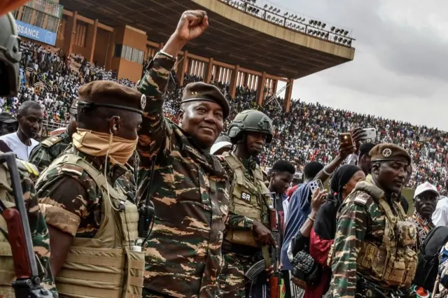 Manifestation symbolique illustrant les tensions diplomatiques entre le Bénin et le Niger