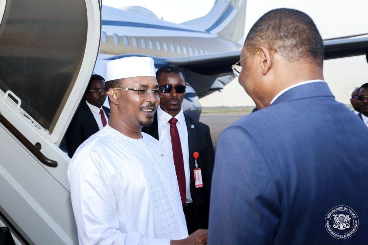 Retour du président tchadien à N'Djamena après une visite aux Émirats arabes unis
