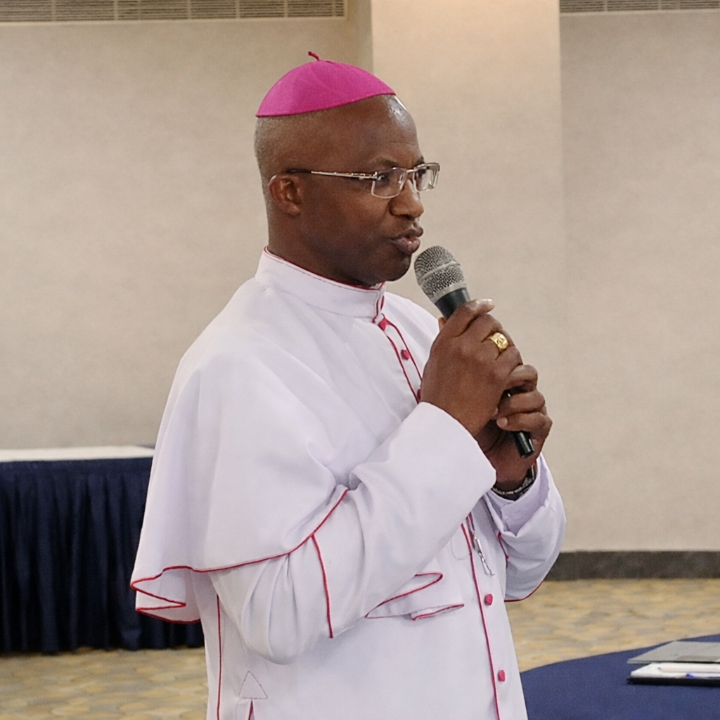 Monseigneur Laurent Lompo, président du groupe de travail de la SPI