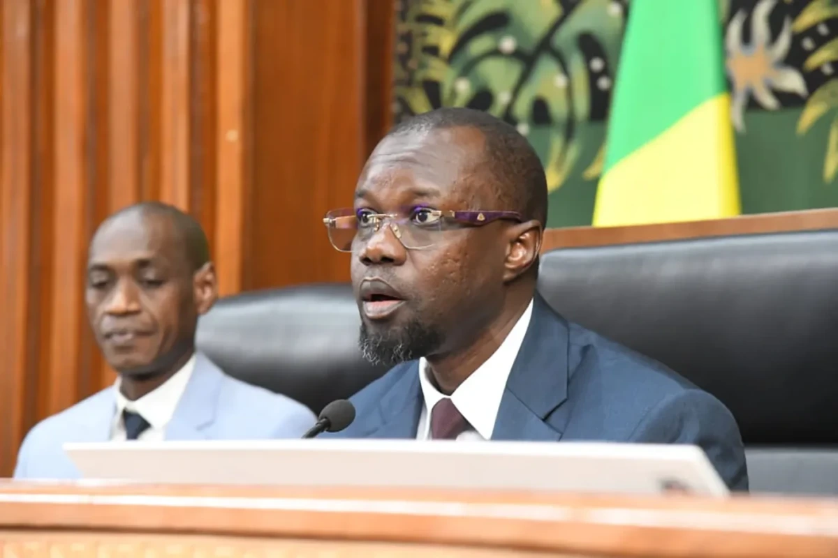 Sonko met en garde Faye sur les risques d'une dissolution de l'Assemblée Sonko met en garde Faye sur les risques d'une dissolution de l'Assemblée